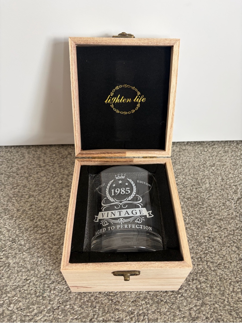 1985 Aged to Perfection Whisky glass